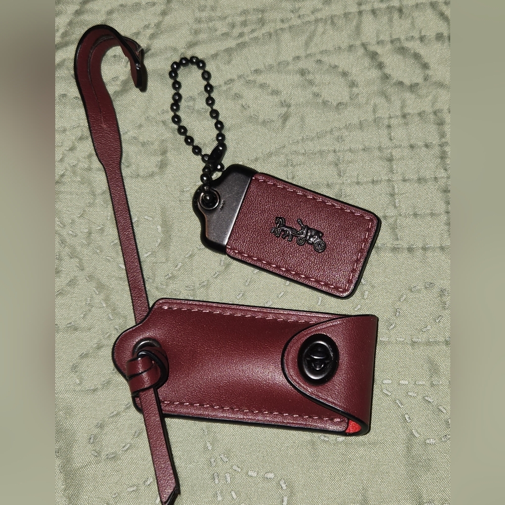 **SOLD**Coach Hangtag & Clochette set